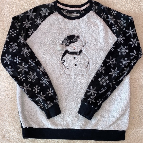 Fleece Lounge/Pajama Set - Picture 5 of 9